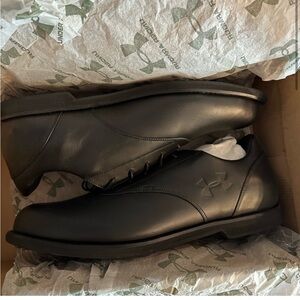 Under Armour athletic/coaching shoes